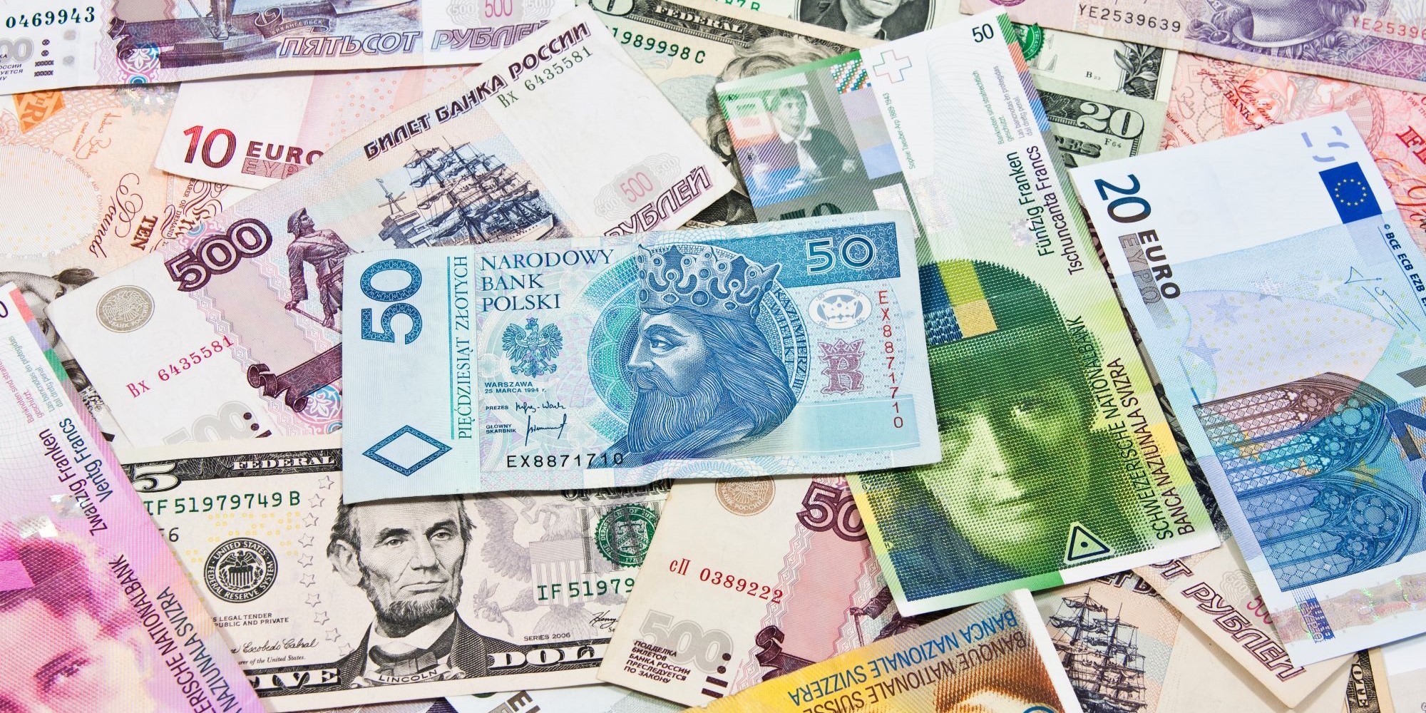 Dlaczego korzystać z „Bankier kursy walut”?