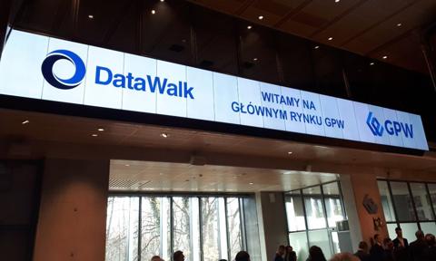 Polski sposób na halucynacje AI: jak DataWalk porządkuje sztuczną inteligencję